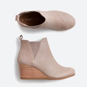 Toms Kelsey Pull On Leather Bootie